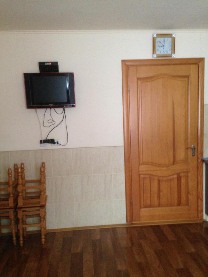 Карпатська Перлина Apartment Iltsi Exterior photo